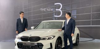 BMW Seri 3 Luncurkan Sang Legenda di Surabaya BMW Seri 3