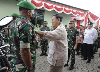 Pangdam V/Brawijaya Mendampingi Menteri Pertahanan RI Kunker ke Koramil 14/0818 Turen