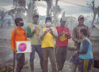 Dukung Pemulihan Masyarakat Terdampak Erupsi Semeru, IOH Salurkan Bantuan Makanan dan Masker IOH Hutchison