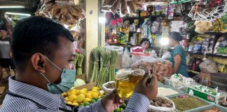 KPPU Periksa APRINDO Sebagai Saksi Dalam Kasus Minyak Goreng KPPU Surabaya
