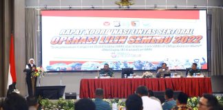 Forkopimda Jatim Gelar Rakor Persiapan Nataru 2022, Gubernur Khofifah Pastikan Kesiapan Seluruh Elemen Jaga Keamanan, Kenyamanan, Kesehatan dan Keselamatan Masyarakat Gubernur Jawa Timur