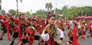 Jaga Kearifan Lokal, Pemkot Surabaya Jadikan Tari Remo Ekstrakurikuler Wajib Surabaya Raya