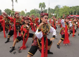 Jaga Kearifan Lokal, Pemkot Surabaya Jadikan Tari Remo Ekstrakurikuler Wajib Surabaya Raya