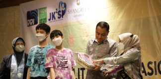 Pemkot Surabaya Segera Buatkan SKG Khusus Pasarkan Produk Penyandang Disabilitas di Rumah Anak Prestasi Hari Disabilitas Internasional