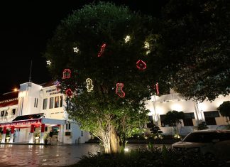 Ornamen Natal Terpasang di Beberapa Kawasan Surabaya, Wali Kota Eri Cahyadi: Surabaya Merupakan Kota Toleransi Surabaya Raya