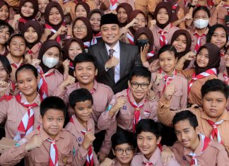 Peringatan Hari Bela Negara ke – 74, Wali Kota Eri Cahyadi Himbau Tanamkan Semangat Jiwa Pancasila Surabaya Raya