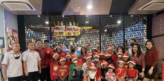 Merayakan Natal Bersama Panti Asuhan Dorkas Di Favehotel Sidoarjo FaveHotel Sidoarjo
