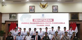 12 Purna Paskibraka Surabaya Dikukuhkan Jadi Duta Pancasila Surabaya Raya