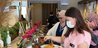 Hotel 88 Kedungsari Surabaya Menghadirkan Paket Lunch Natal dengan Harga Terjangkau Hotel 88 Kedungsari Surabaya