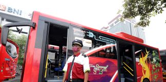 Bus Listrik Berhenti Beroperasi di Surabaya, Dishub Dorong Kemenhub Percepat Evaluasi dan Kontrak Bus Listrik Berhenti Beroperasi di Surabaya, Dishub Dorong Kemenhub Percepat Evaluasi dan Kontrak