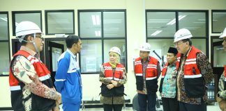 Masuk Musim Tanam, Gubernur Jawa Timur Kunjungan Ke PT. Pusri Palembang untuk Pastikan Distribusi Pupuk Urea Subsidi 14 Wilayah Lancar dan Stok Aman Masuk Musim Tanam, Gubernur Jawa Timur Kunjungan Ke PT. Pusri Palembang untuk Pastikan Distribusi Pupuk Urea Subsidi 14 Wilayah Lancar dan Stok Aman