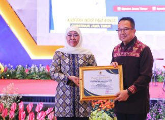 Hadapi Era Double Disrupsi, Gubernur Jawa Timur Ajak Seluruh Jajaran Pemprov Jatim Adaptif-Produktif serta Miliki Loyalitas dan Integritas Dalam Melayani Masyarakat Hadapi Era Double Disrupsi, Gubernur Jawa Timur Ajak Seluruh Jajaran Pemprov Jatim Adaptif-Produktif serta Miliki Loyalitas dan Integritas Dalam Melayani Masyarakat