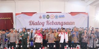 Jawa Timur menjadi Tuan Rumah Dialog Kebangsaan dengan tema “Pancasila Sebagai Ideologi Pemersatu Bangsa” Jawa Timur menjadi Tuan Rumah Dialog Kebangsaan dengan tema Pancasila Sebagai Ideologi Pemersatu Bangsa