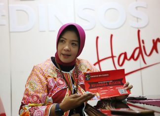 Pemkot Kroscek NIK Lansia Tambak Adi, Kadinsos Surabaya jamin Tidak Ada yang Terdaftar Sebagai Warga Miskin Pemkot Kroscek NIK Lansia Tambak Adi, Kadinsos Surabaya jamin Tidak Ada yang Terdaftar Sebagai Warga Miskin