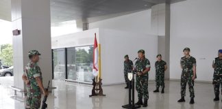 Sambut Kedatangan Satgas Apter Dari Wilayah Papua, Pangdam V/Brawijaya Minta Prajurit Segera Cek Kesehatan Sambut Kedatangan Satgas Apter Dari Wilayah Papua, Pangdam VBrawijaya Minta Prajurit Segera Cek Kesehatan