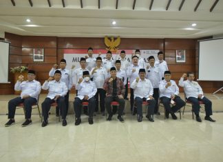 Sekda Kota Ikhsan Resmi Menjadi Ketua PMI Surabaya Sekda Kota Ikhsan Resmi Menjadi Ketua PMI Surabaya