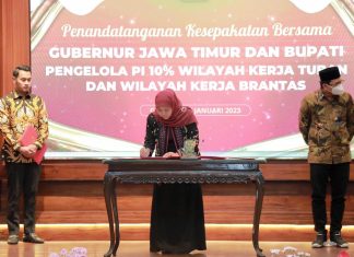 Tandatangani Kesepakatan Bersama Pengelolaan PI 10 %, Gubernur Jawa Timur Harap Jadi Pengungkit Ekonomi dan Mampu Tingkatkan Pembangunan Daerah Tandatangani Kesepakatan Bersama Pengelolaan PI 10 %, Gubernur Jawa Timur Harap Jadi Pengungkit Ekonomi dan Mampu Tingkatkan Pembangunan Daerah