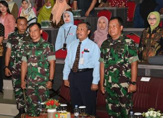 Pangdam V/Brawijaya, Mayjen TNI Farid Makruf, M.A. Beri Wejangan dan Motivasi Ratusan Mahasiswa Universitas Merdeka Madiun
