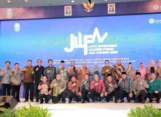 Luncurkan IKI Investasi Jatim dan JOSS Gandos di JILFA 2023, Gubernur Jawa Timur Khofifah Optimis Jadi Penguat Ekosistem Investasi yang Clean and Clear Luncurkan IKI Investasi Jatim dan JOSS Gandos di JILFA 2023, Gubernur Jawa Timur Khofifah Optimis Jadi Penguat Ekosistem Investasi yang Clean and Clear