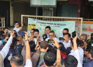 Kanwil IV KPPU : Masalah Minyak Goreng Kita Masuk Tahapan Penegakan Hukum Persaingan Usaha Masalah Minyak Goreng Kita Masuk Tahapan Penegakan Hukum Persaingan Usaha