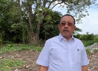 Revitalisasi THR-TRS , Wakil Walikota Armuji sebut penting ruang untuk “Stand Up Comedy” Revitalisasi THR - TRS , Wakil Walikota Armuji sebut penting ruang untuk “Stand Up Comedy”