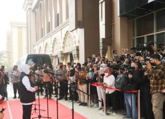Jelang Empat Tahun Kepemimpinan Gubernur Khofifah – Wagub Emil, Ini Kata Tokoh Media, Pakar Komunikasi Hingga Perwakilan Jurnalis di Jatim