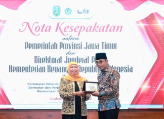 Teken MoU dengan Dirjen Pajak Kemenkeu RI , menurut Gubernur Jawa Timur ini Bentuk Optimalisasi Pertukaran dan Pemanfaatan Data Informasi Perpajakan Pusat dan Daerah Teken MoU dengan Dirjen Pajak Kemenkeu RI , menurut Gubernur Jawa Timur ini Bentuk Optimalisasi Pertukaran dan Pemanfaatan Data Informasi Perpajakan Pusat dan Daerah