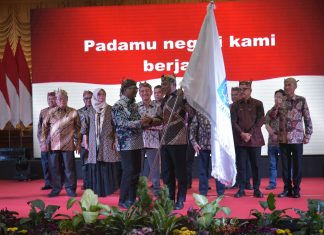 Wali Kota Eri Cahyadi Dilantik Sebagai Ketua Umum IKA ITS Jatim 2023-2027 Wali Kota Eri Cahyadi Dilantik Sebagai Ketua Umum IKA ITS Jatim 2023-2027
