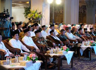 Wali Kota Eri Cahyadi Yakin, Akreditasi MUI Dapat Membawa Kebaikan untuk Warga Surabaya Wali Kota Eri Cahyadi Yakin, Akreditasi MUI Dapat Membawa Kebaikan untuk Warga Surabaya