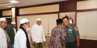 Audiensi dengan Mayjen TNI Farid Makruf, Iktoma Gagas Rumah Rehabilitasi Narkoba Audiensi dengan Mayjen TNI Farid Makruf, Iktoma Gagas Rumah Rehabilitasi Narkoba