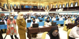 2.002 Peserta Akan Ikuti Seleksi Kompetensi PPPK Pemprov Jatim, Gubernur Khofifah Pastikan Tes Dilakukan Adil dan Transparan 2.002 Peserta Akan Ikuti Seleksi Kompetensi PPPK Pemprov Jatim, Gubernur Khofifah Pastikan Tes Dilakukan Adil dan Transparan