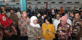 Akreditasi Perpustakaan Jatim Terbanyak di Indonesia, Gubernur Khofifah : Mari Tingkatkan Minat Baca dan Literasi Digital Akreditasi Perpustakaan Jatim Terbanyak di Indonesia, Gubernur Khofifah Mari Tingkatkan Minat Baca dan Literasi Digital