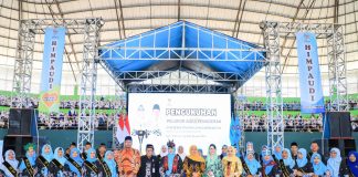 Buka Seminar Nasional Himpaudi, Gubernur Khofifah Apresiasi Guru PAUD Sebagai Agen Penggerak Wujudkan Jatim Bebas Stunting dan PAUD Berkualitas Buka Seminar Nasional Himpaudi, Gubernur Khofifah Apresiasi Guru PAUD Sebagai Agen Penggerak Wujudkan Jatim Bebas Stunting dan PAUD Berkualitas
