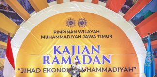 Gubernur Khofifah Ajak Muhammadiyah Jatim Dukung Indonesia Jadi Pusat Industri Halal Dunia, Manfaatkan Potensi Jatim yang Begitu Besar untuk Suplai Kebutuhan Produk Halal Dunia Gubernur Khofifah Ajak Muhammadiyah Jatim Dukung Indonesia Jadi Pusat Industri Halal Dunia, Manfaatkan Potensi Jatim yang Begitu Besar untuk Suplai Kebutuhan Produk Halal Dunia