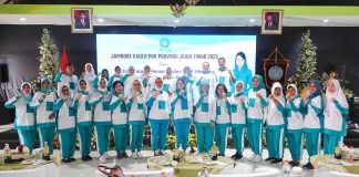 Tutup Kegiatan Jambore Kader PKK Provinsi Jatim 2023, Arumi Harapkan Peningkatan Kualifikasi Sebagai Pelopor Perubahan Tutup Kegiatan Jambore Kader PKK Provinsi Jatim 2023, Arumi Harapkan Peningkatan Kualifikasi Sebagai Pelopor Perubahan