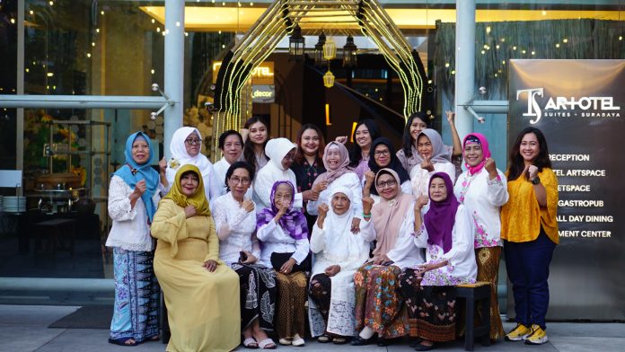 Artotel TS Suites Surabaya Berikan Apresiasi Kepada Warakawuri dalam Menyambut Hari Kartini 2023