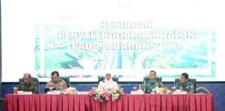 Di Rakor Operasi Ketupat Semeru, Gubernur Khofifah Tekankan Pemudik Tertib Berlalu Lintas dan Kendaraan Aman Di Rakor Operasi Ketupat Semeru, Gubernur Khofifah Tekankan Pemudik Tertib Berlalu Lintas dan Kendaraan Aman