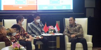 Perkuat Sister City, Wali Kota Eri Cahyadi Ajak Konjen RRT Sempurnakan Wisata Kya Kya Perkuat Sister City, Wali Kota Eri Cahyadi Ajak Konjen RRT Sempurnakan Wisata Kya Kya