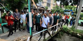 Wakil Walikota Armuji minta Jembatan Perak Barat dibangun tahun ini Wakil Walikota Armuji minta Jembatan Perak Barat dibangun tahun ini