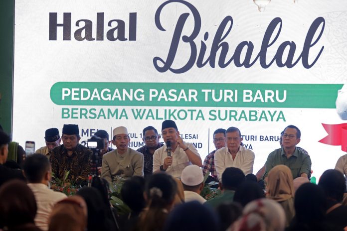 Silaturahmi Bareng Pedagang, Wali Kota Surabaya Sebut 31 Mei 2023 Seluruh Stan Pasar Turi Baru Dibuka
