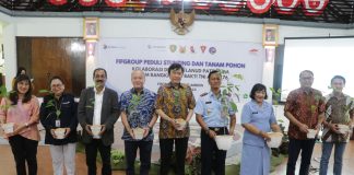 FIFGroup Gelar Gerakan Kepedulian Stunting & Penghijauan Buat Ambon Manis FIFGroup Gelar Gerakan Kepedulian Stunting & Penghijauan Buat Ambon Manis