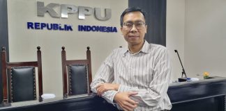 Bank Dunia Secara Berkala Mulai Ukur Iklim Persaingan Usaha di Banyak Negara Kabid Kajian dan Advokasi Kanwil IV KPPU Romi Pradhana Aryo