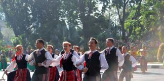 Surabaya Cross Culture International Folk Art Festival 2023 Kembali Digelar Surabaya Cross Culture International Folk Art Festival 2023 Kembali Digelar