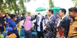 TNI AL dan BKKBN Galakkan Program Keluarga Keren Bebas Stunting di Madura, Gubernur Khofifah Pesan Strong Partnership Wujudkan Jatim Bebas Stunting Gubernur Khofifah: Strong Partnership Wujudkan Jatim Bebas Stunting