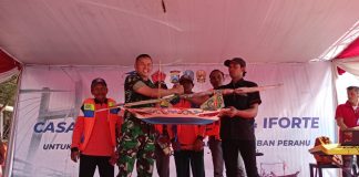 Dukung Pantai Bulak Jadi Destinasi Wisata Andalan Surabaya, Casa Grande Jatim dan Kogartap III Surabaya Serahkan 310 Safety Jacket Dukung Pantai Bulak Jadi Destinasi Wisata Andalan Surabaya, Casa Grande Jatim dan Kogartap III Surabaya Serahkan 310 Safety Jacket