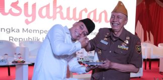 Sambut HUT Ke-78 RI, Wali Kota Eri Cahyadi Gelar Tasyakuran Bersama LVRI Surabaya Sambut HUT Ke-78 RI, Wali Kota Eri Cahyadi Gelar Tasyakuran Bersama LVRI Surabaya