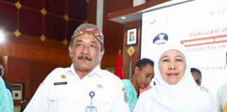 Sapa ASN Se-Madura di Bakorwil IV Pamekasan, Gubernur Khofifah Tekankan Empat Hal untuk Tingkatkan Kinerja dan Prestasi Jatim Sapa ASN Se-Madura di Bakorwil IV Pamekasan, Gubernur Khofifah Tekankan Empat Hal untuk Tingkatkan Kinerja dan Prestasi Jatim
