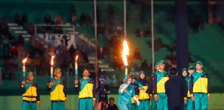Pembukaan Porprov VIII Jatim Berlangsung Meriah, Gubernur Khofifah Ajak Jadikan Porprov Sebagai Ajang Pencetak Atlet Berprestasi Pembukaan Porprov VIII Jatim Berlangsung Meriah, Gubernur Khofifah Ajak Jadikan Porprov Sebagai Ajang Pencetak Atlet Berprestasi