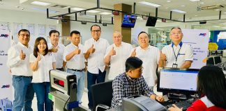 Kolaborasi Moxa, FIFGROUP dengan JNE Express dan JNEI Hadirkan Layanan Pembiayaan Inklusif Bagi Masyarakat Kolaborasi Moxa, FIFGROUP dengan JNE Express dan JNEI Hadirkan Layanan Pembiayaan Inklusif Bagi Masyarakat