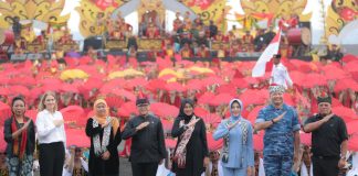 Hadiri Festival Gandrung Sewu 2023, Gubernur Khofifah Optimis Jadi Pintu Masuk Wisata Banyuwangi Go International Hadiri Festival Gandrung Sewu 2023, Gubernur Khofifah Optimis Jadi Pintu Masuk Wisata Banyuwangi Go International